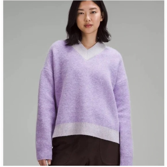 NWOT Lululemon Alpaca Wool-Blend V-Neck Sweater Heathered Digital Lavender - Picture 2 of 7